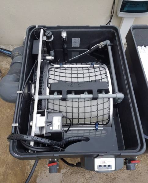 Quel type de filtration autonome installer pour rattraper l'eau verte de mon bassin ? Médoc en Gironde
